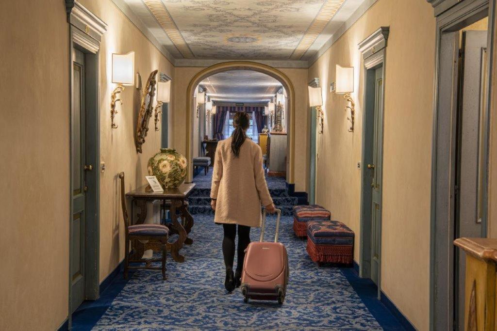 Hotel Boccaccio Calcinaia Bagian luar foto