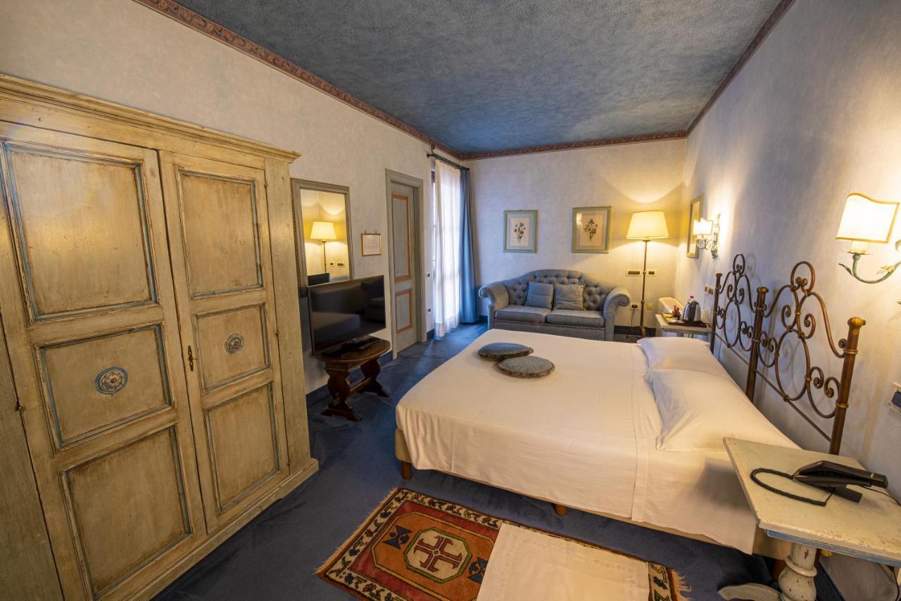 Hotel Boccaccio Calcinaia Bagian luar foto