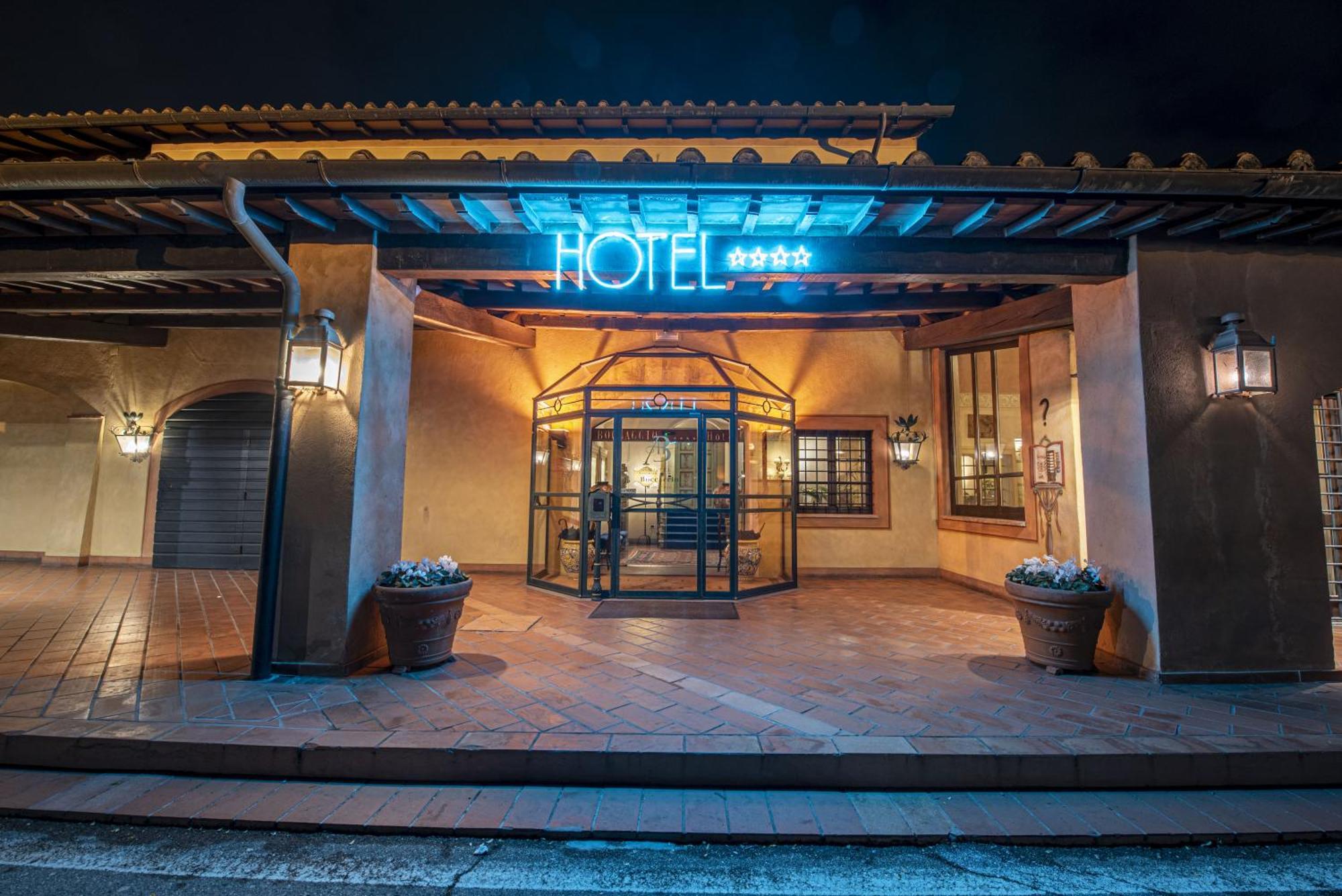 Hotel Boccaccio Calcinaia Bagian luar foto