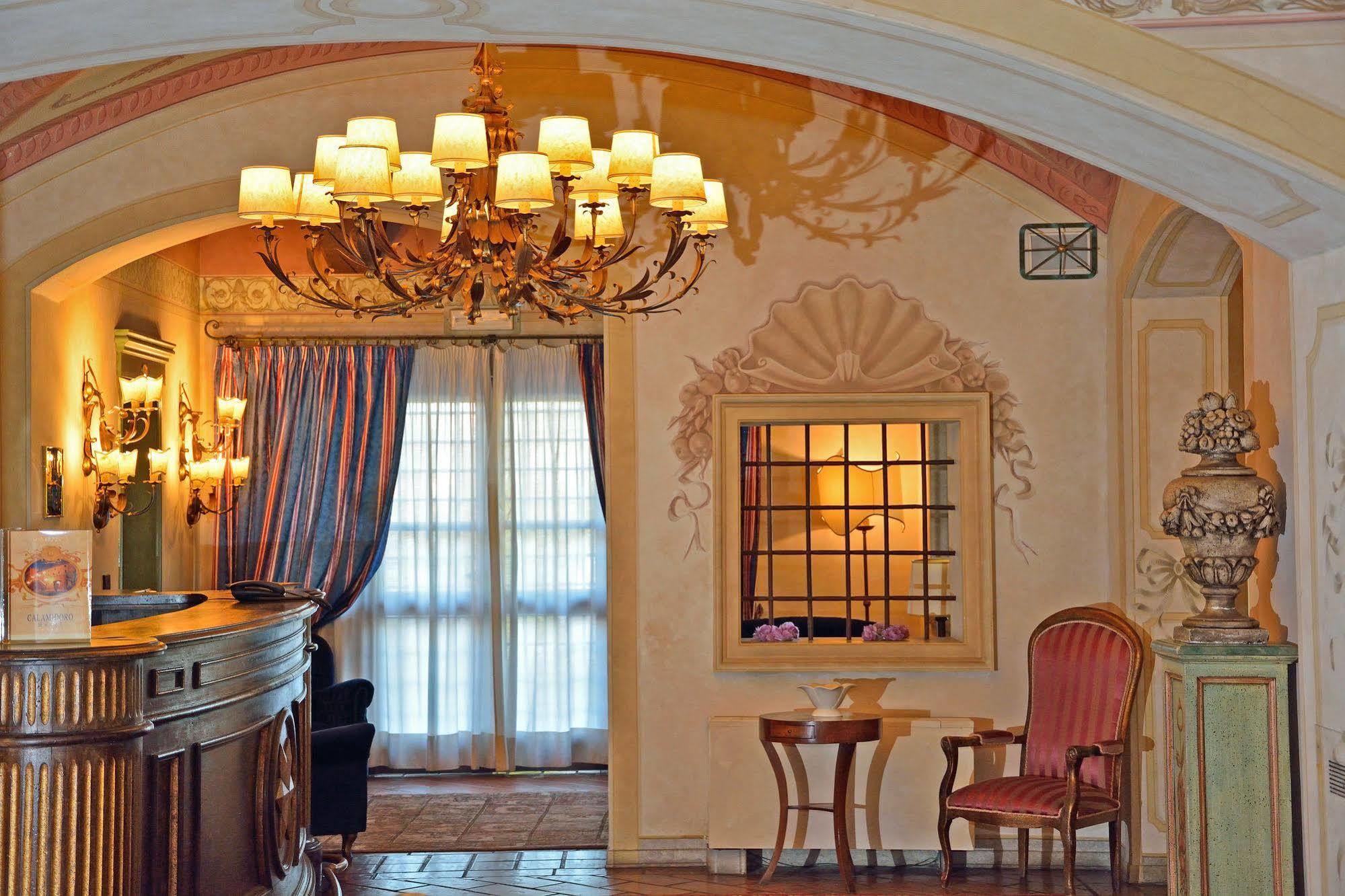 Hotel Boccaccio Calcinaia Bagian luar foto